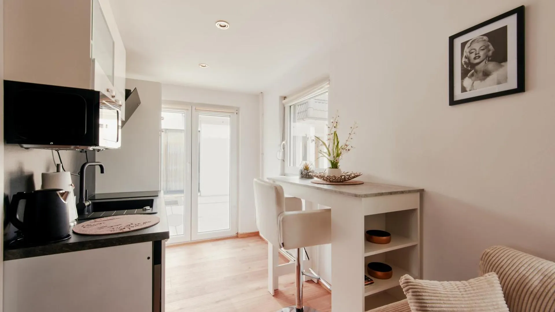 Exclusive 3Bd Chalet In Premium Location Of Vienna W/ Sauna Swimming Pool Jaccuzi